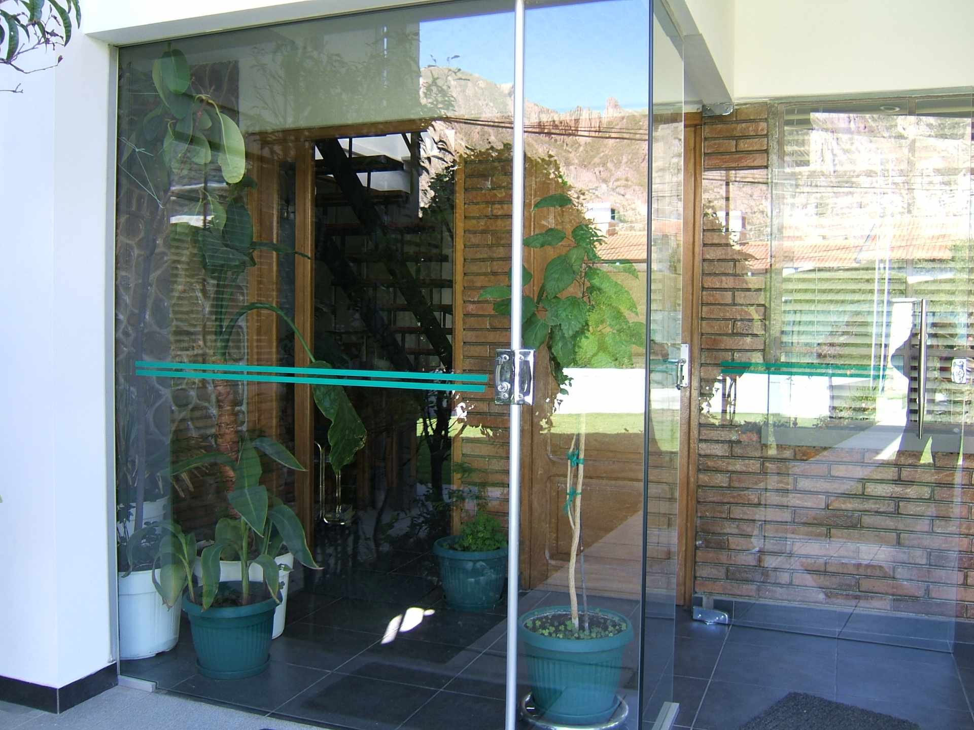 Casa en VentaLa Florida cerca a La Salle y SAS 7 dormitorios 7 baños 6 parqueos Foto 3