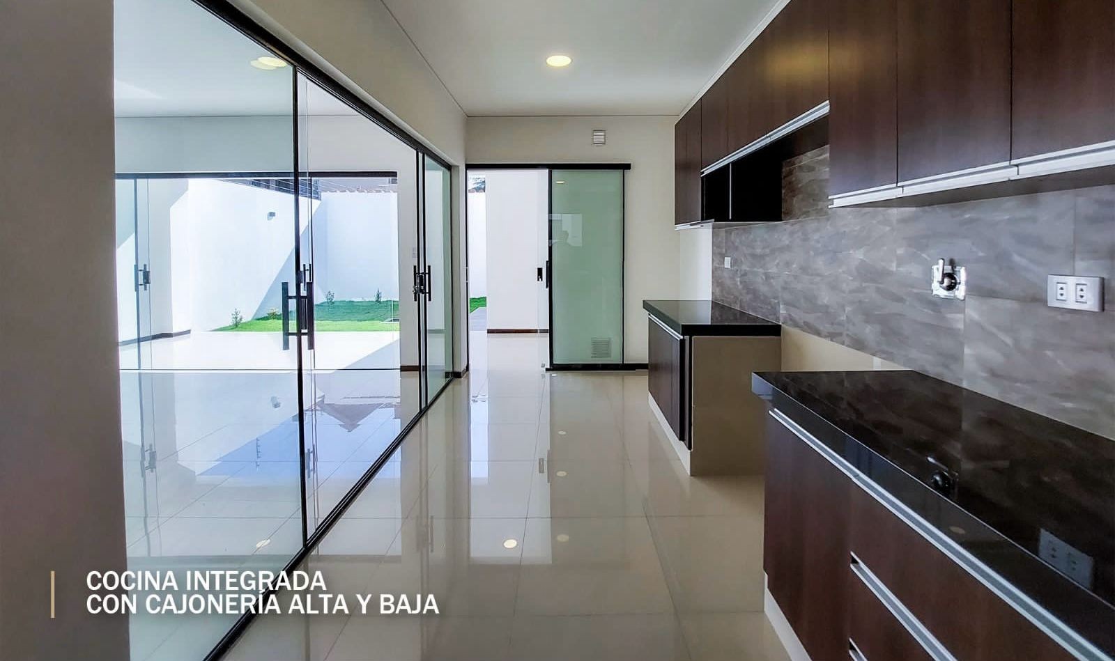 En Venta a $us 460,000 Foto 10