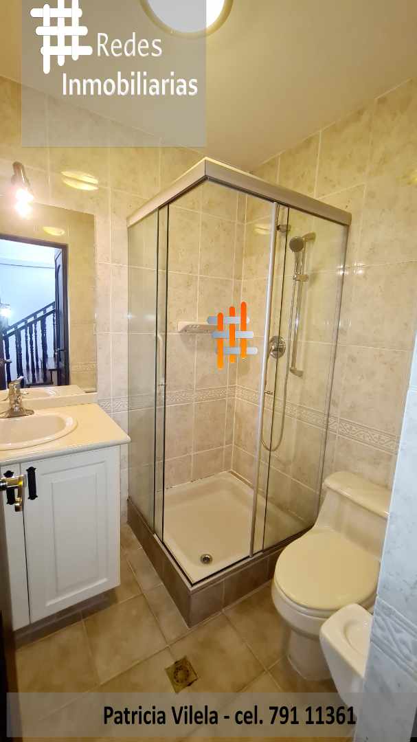Departamento en VentaEN VENTA PRECIOSO PENT HAUSE EN AUQUISAMAÑA Foto 19