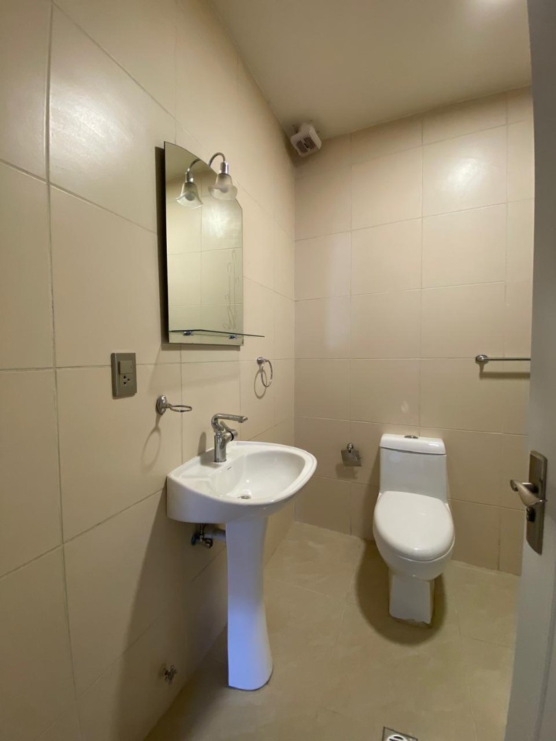 Departamento en AlquilerObrajes 3 dormitorios 4 baños  Foto 4