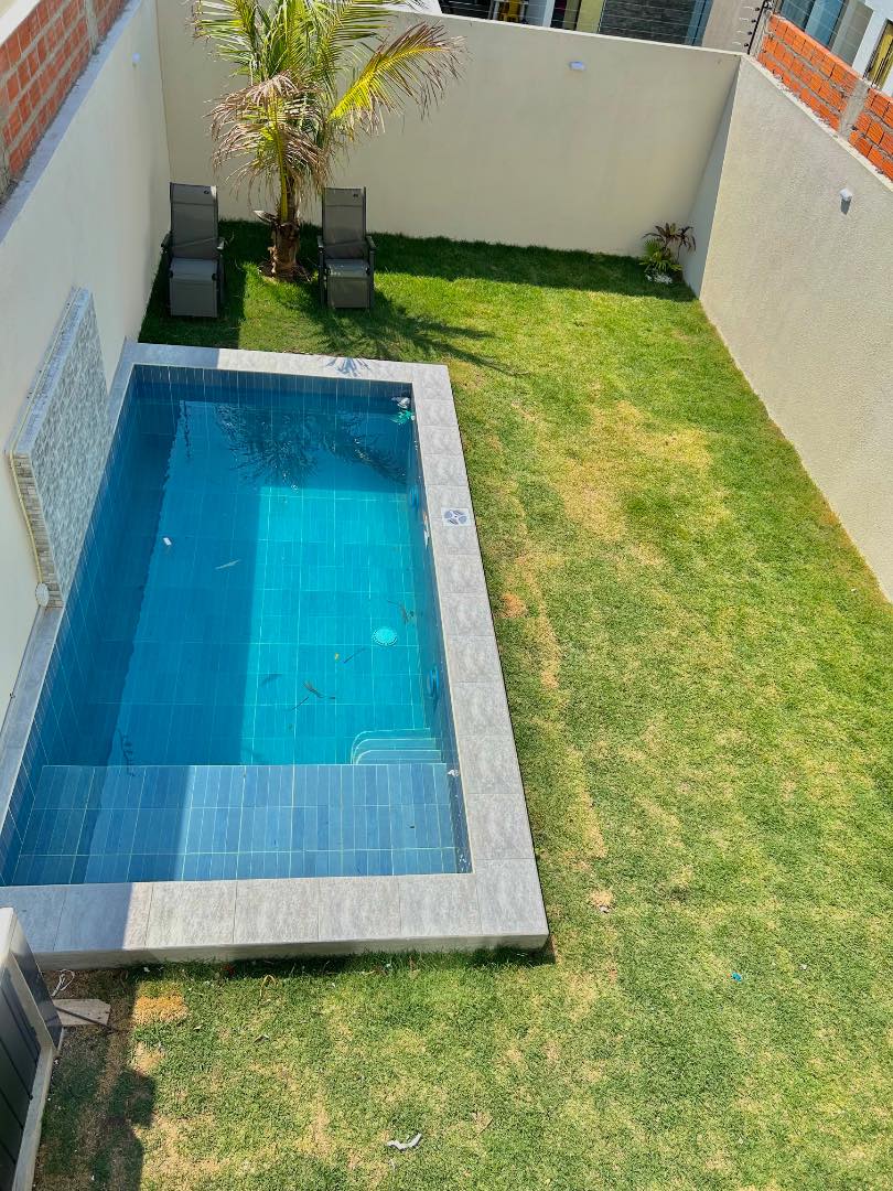 En Alquiler a Bs 4,800 Foto 2