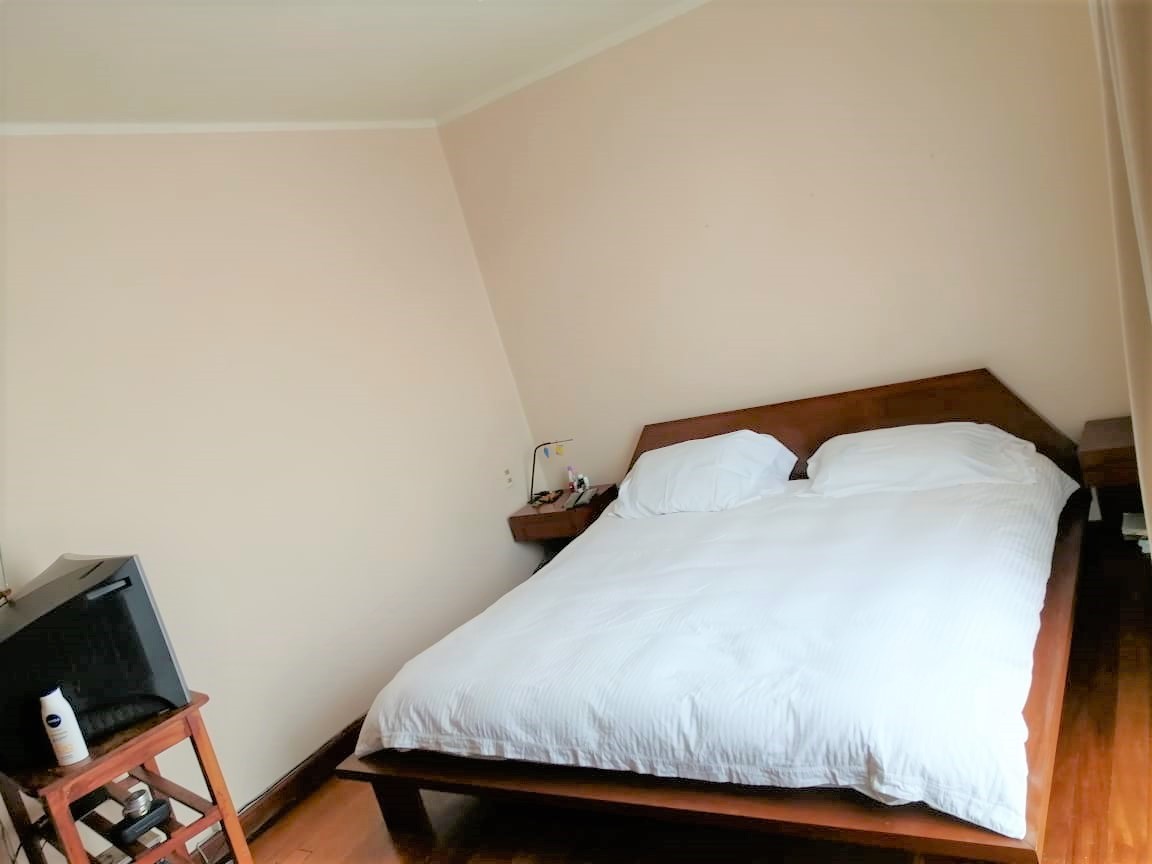 Oficina en Calacoto en La Paz 4 dormitorios 3 baños 5 parqueos Foto 15