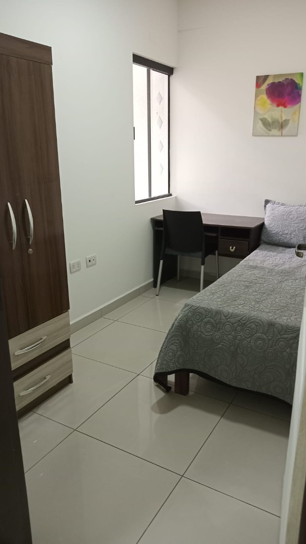 Departamento en Alquiler✨  Equipetrol , incluye expensas y agua 2 dormitorios 1 baños 1 parqueos Foto 7