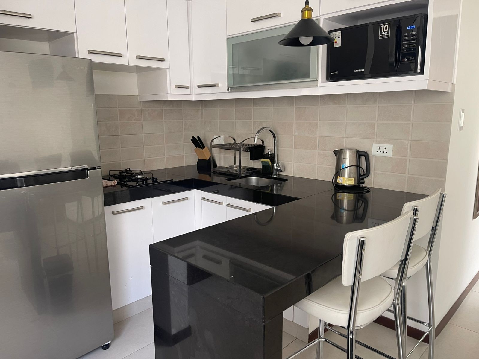 En Alquiler a $us 650 Foto 5