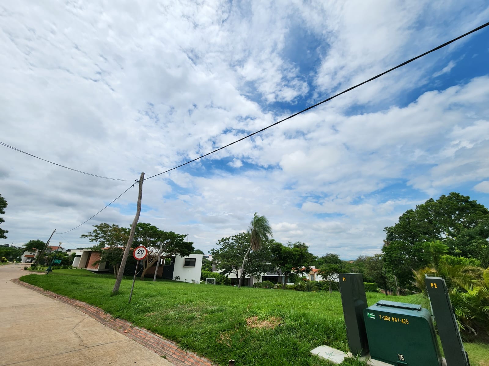 condominio-colinas-del-urubo-sector-la-ca-ada-ultracasas-us