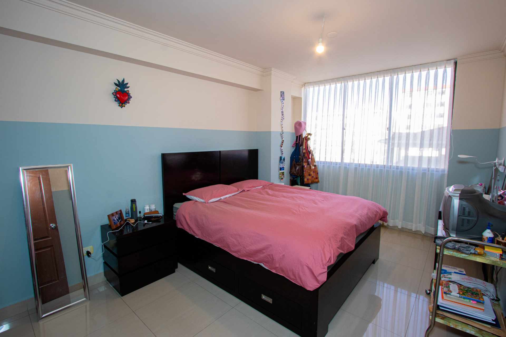 Departamento en AlquilerALQUILER DPTO AMOBLADO + PARQUEO - ZONA CALA CALA Foto 7