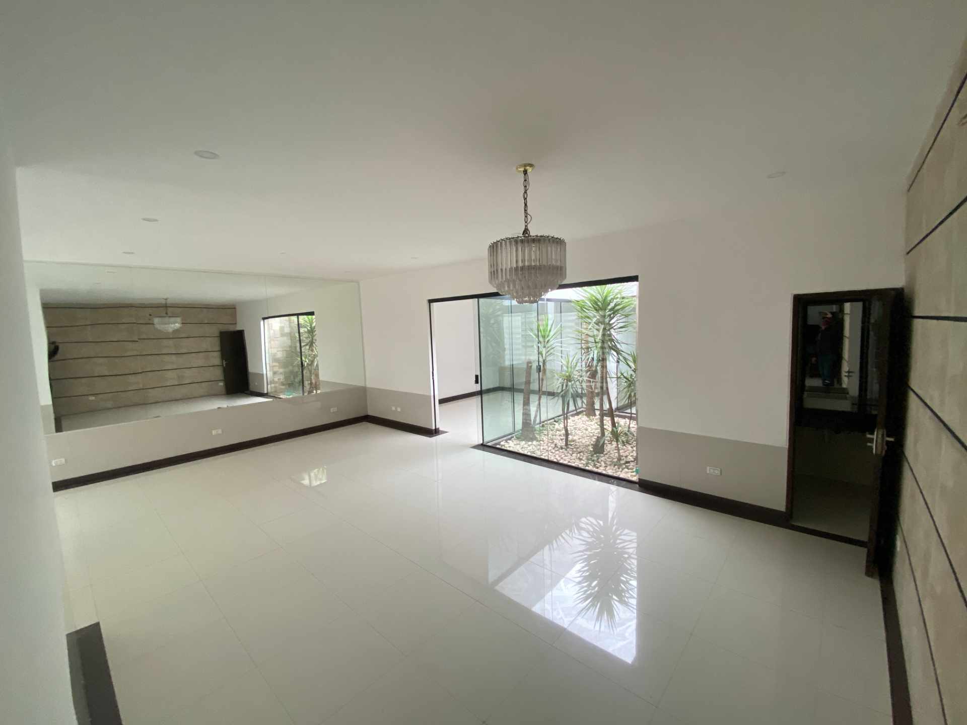 En Venta a $us 165,000 Foto 14