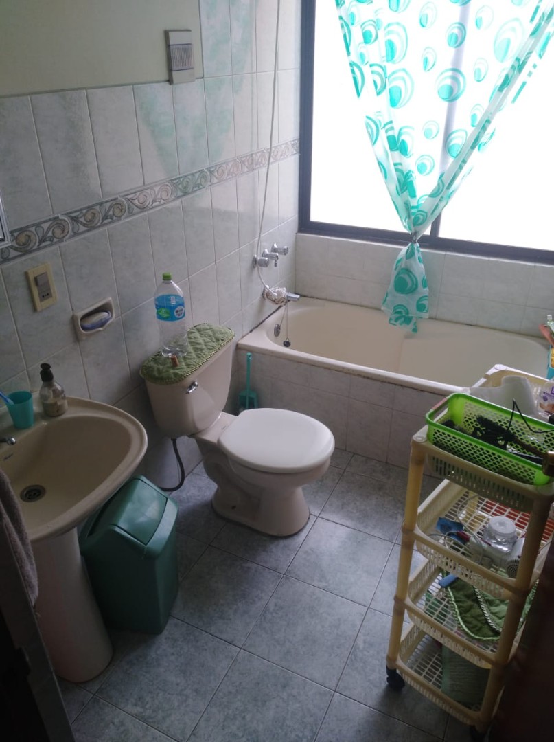 Departamento en San Pedro en La Paz 3 dormitorios 1 baños  Foto 3