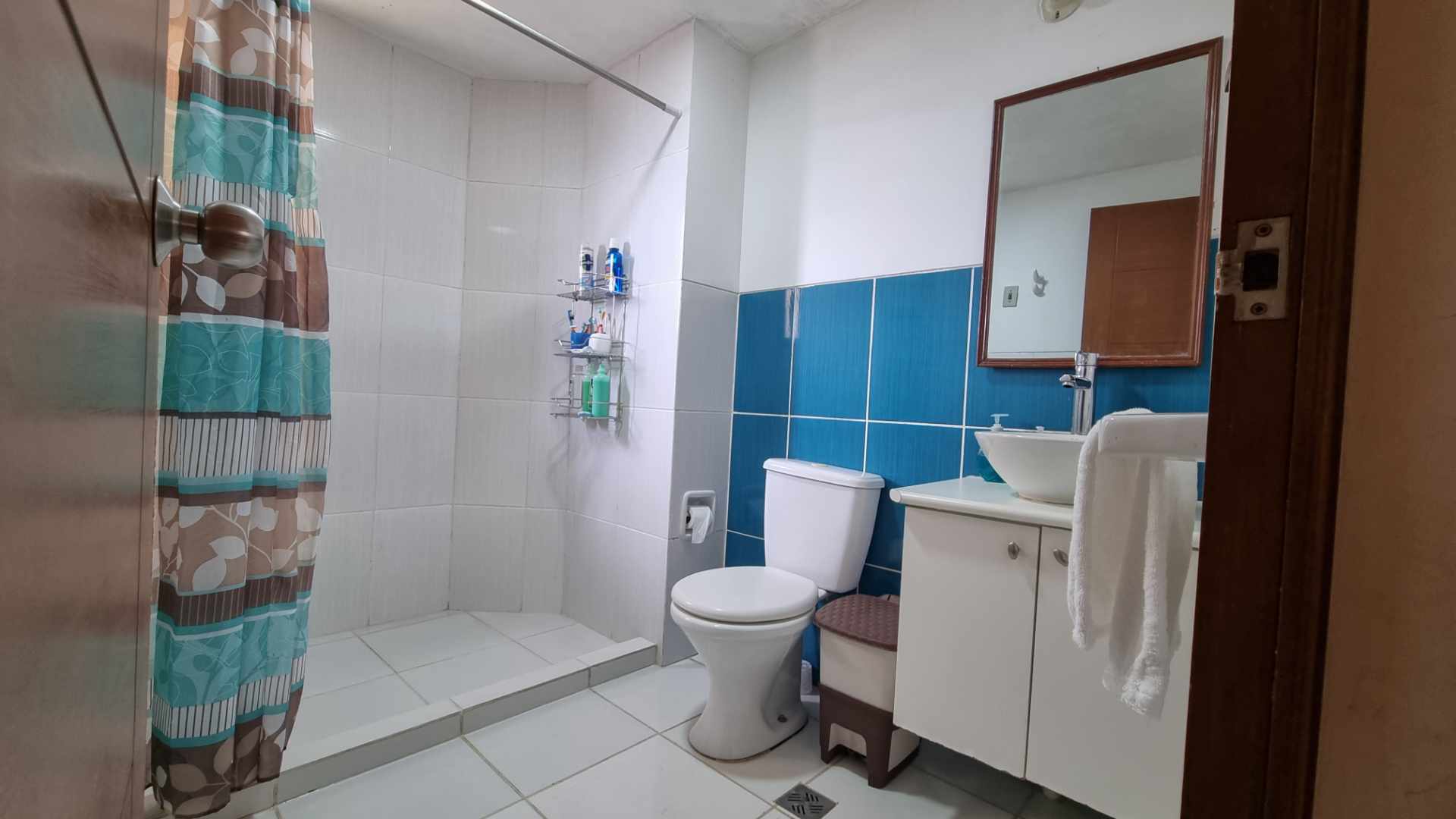 Departamento en VentaCondominio Juan Pablo II Fase I, Inmediaciones Av. D´orbigny y Segunda Km 4 A Quillacollo 3 dormitorios 3 baños 1 parqueos Foto 13