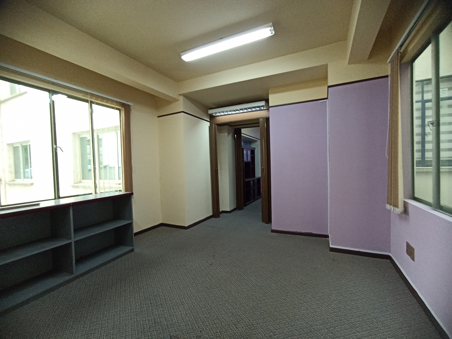 Oficina en Miraflores en La Paz 13 dormitorios 5 baños 2 parqueos Foto 6