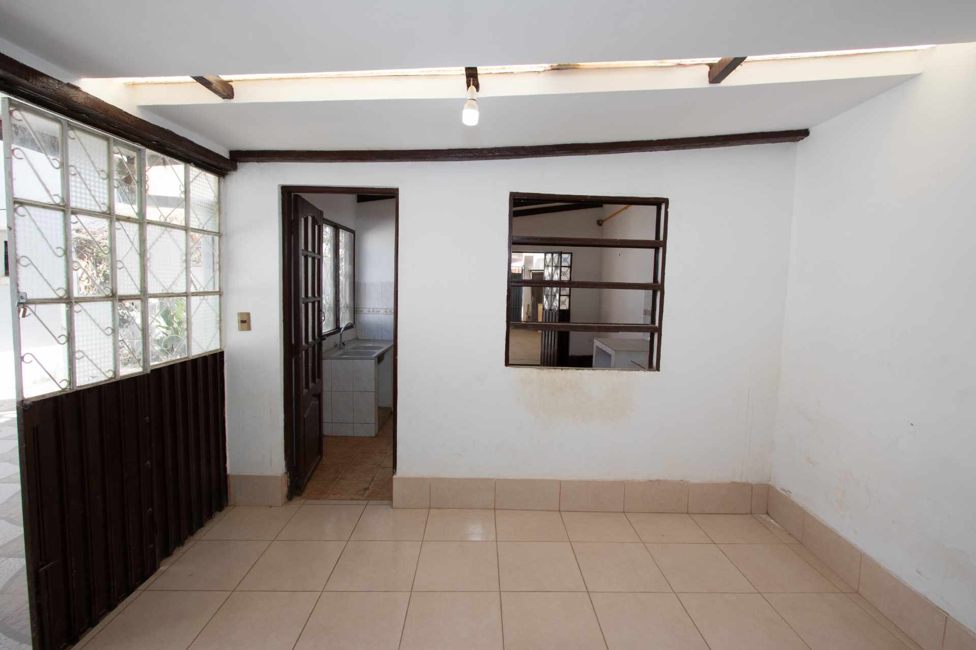 Casa  Av. Uncía, Zona Valle Hermoso Foto 5