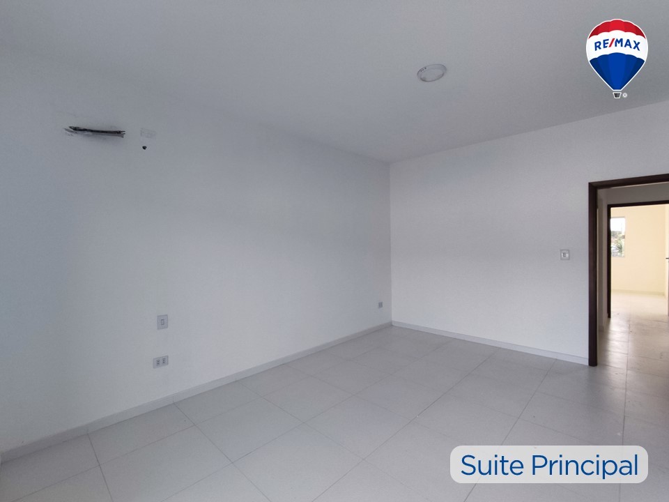 Casa en VentaZona Norte, 7mo Anillo. 4 dormitorios 3 baños 2 parqueos Foto 19