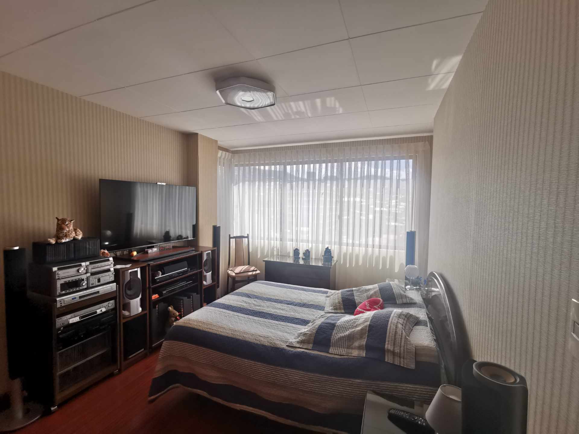 Departamento en Sopocachi en La Paz 3 dormitorios 4 baños 1 parqueos Foto 11