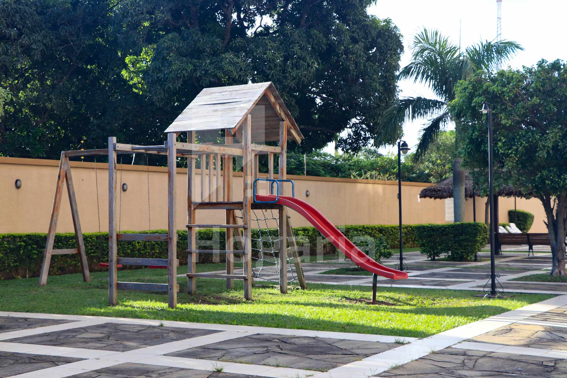 Departamento en Entre 2do y 3er anillo Norte en Santa Cruz de la Sierra 3 dormitorios 3 baños 1 parqueos Foto 8