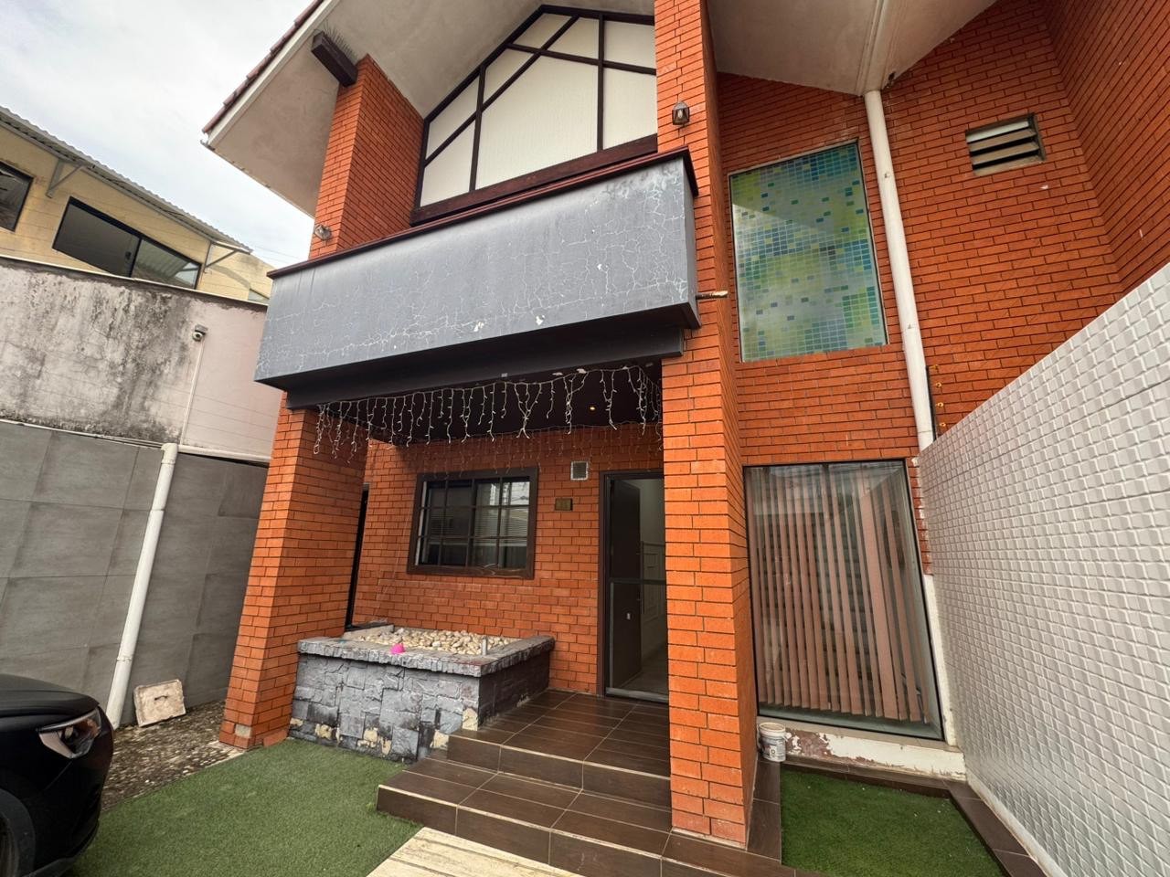 Casa en Alquiler7mo anillo y Av. Banzer Urb. Valle Azul 3 dormitorios 3 baños 2 parqueos Foto 17