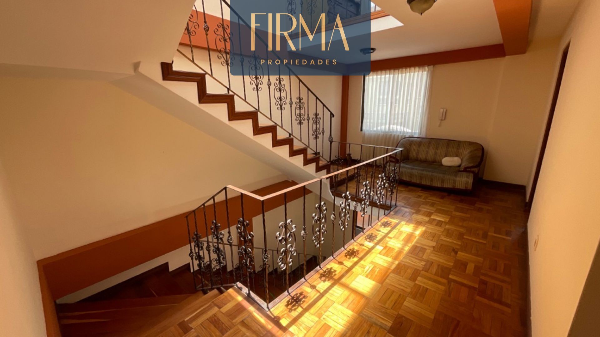 Casa en VentaCOMPRA TU CASA EN IRPAVI 4 dormitorios 4 baños 1 parqueos Foto 17