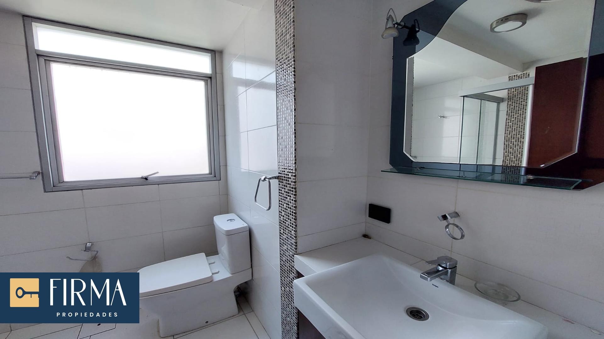 En Alquiler a Bs 3,800 Foto 13