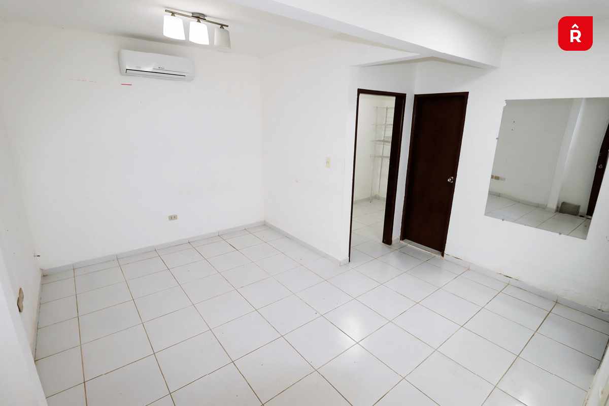 En Alquiler a $us 850 Foto 17