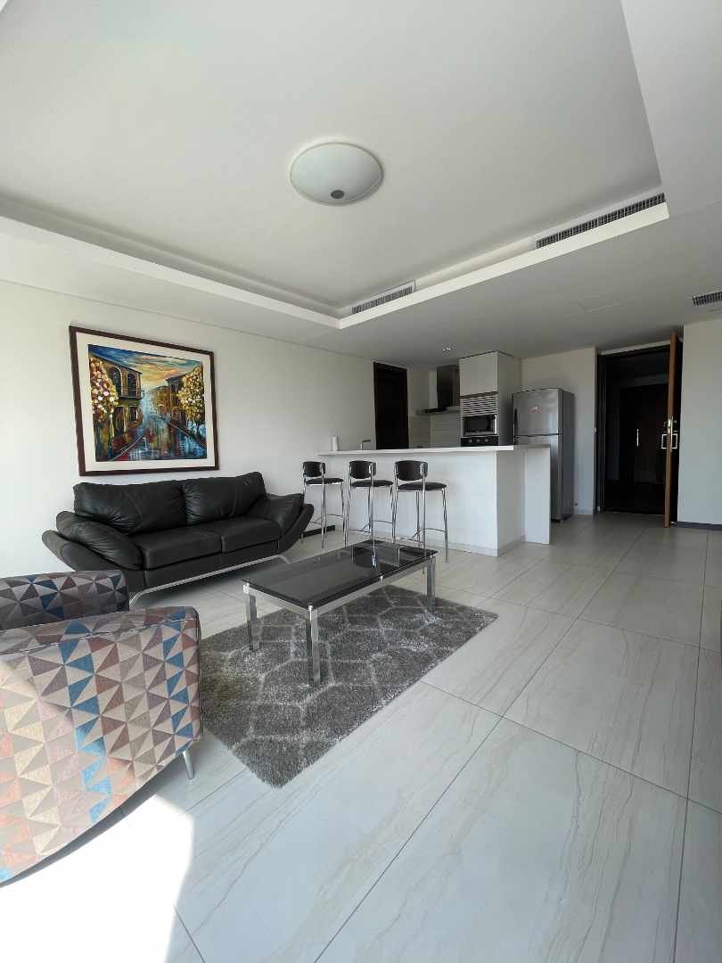 Departamento en AlquilerCONDOMINIO LA RIVIERA Foto 4