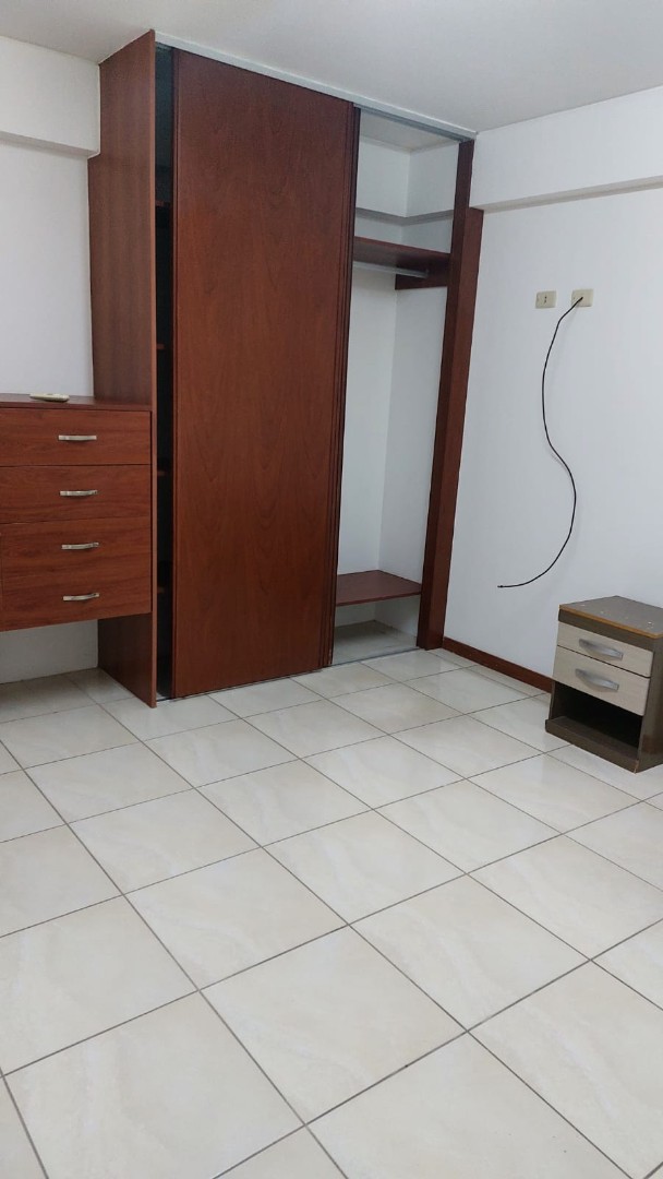 Departamento en Entre 2do y 3er anillo Oeste en Santa Cruz de la Sierra 1 dormitorios 1 baños  Foto 5