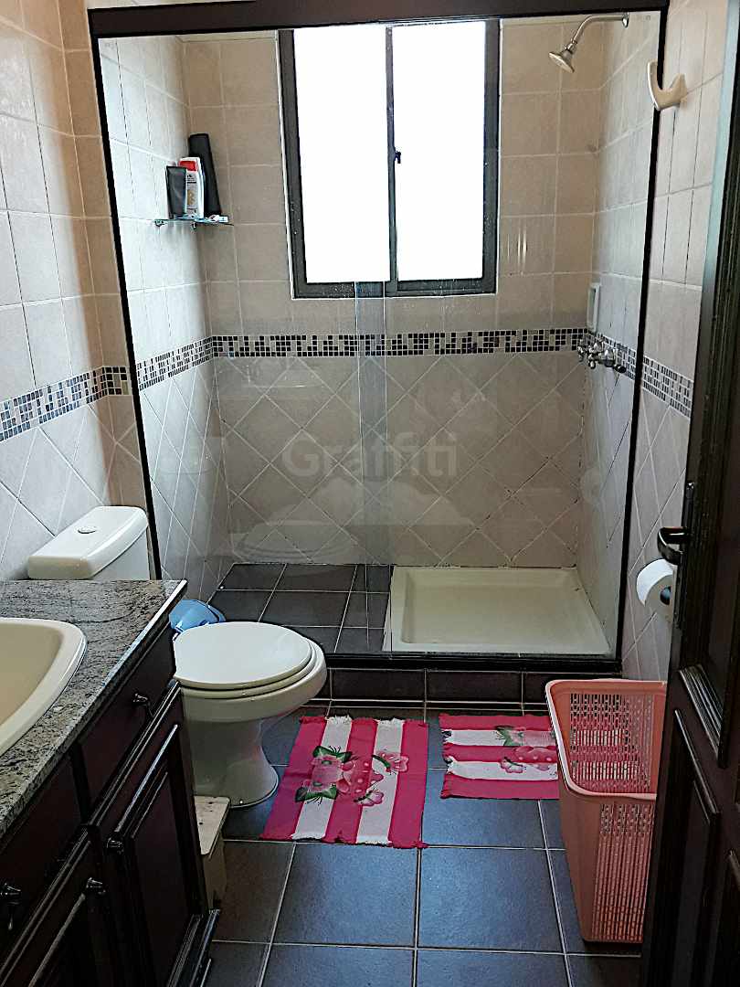 Departamento en Venta﻿Departamento en Venta- Achumani
 3 dormitorios 5 baños 2 parqueos Foto 11