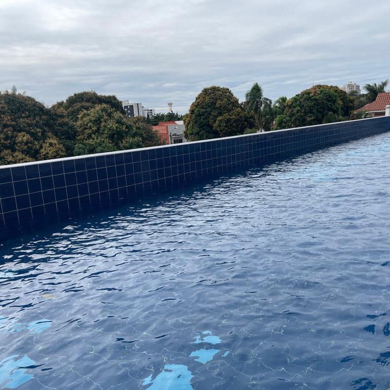 Departamento Zona Norte Av. Beni entre 2do y 3er anillo Foto 5