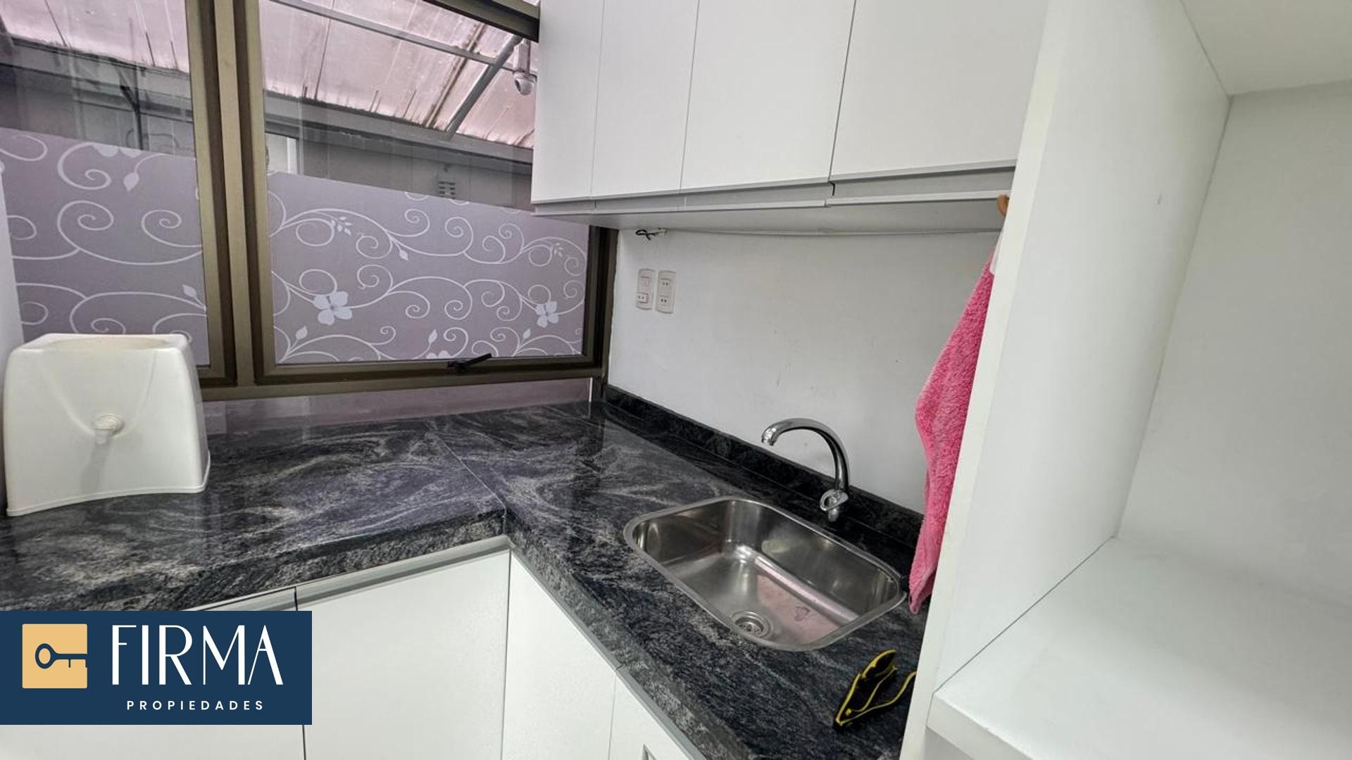 En Venta a Bs 420,000 Foto 2