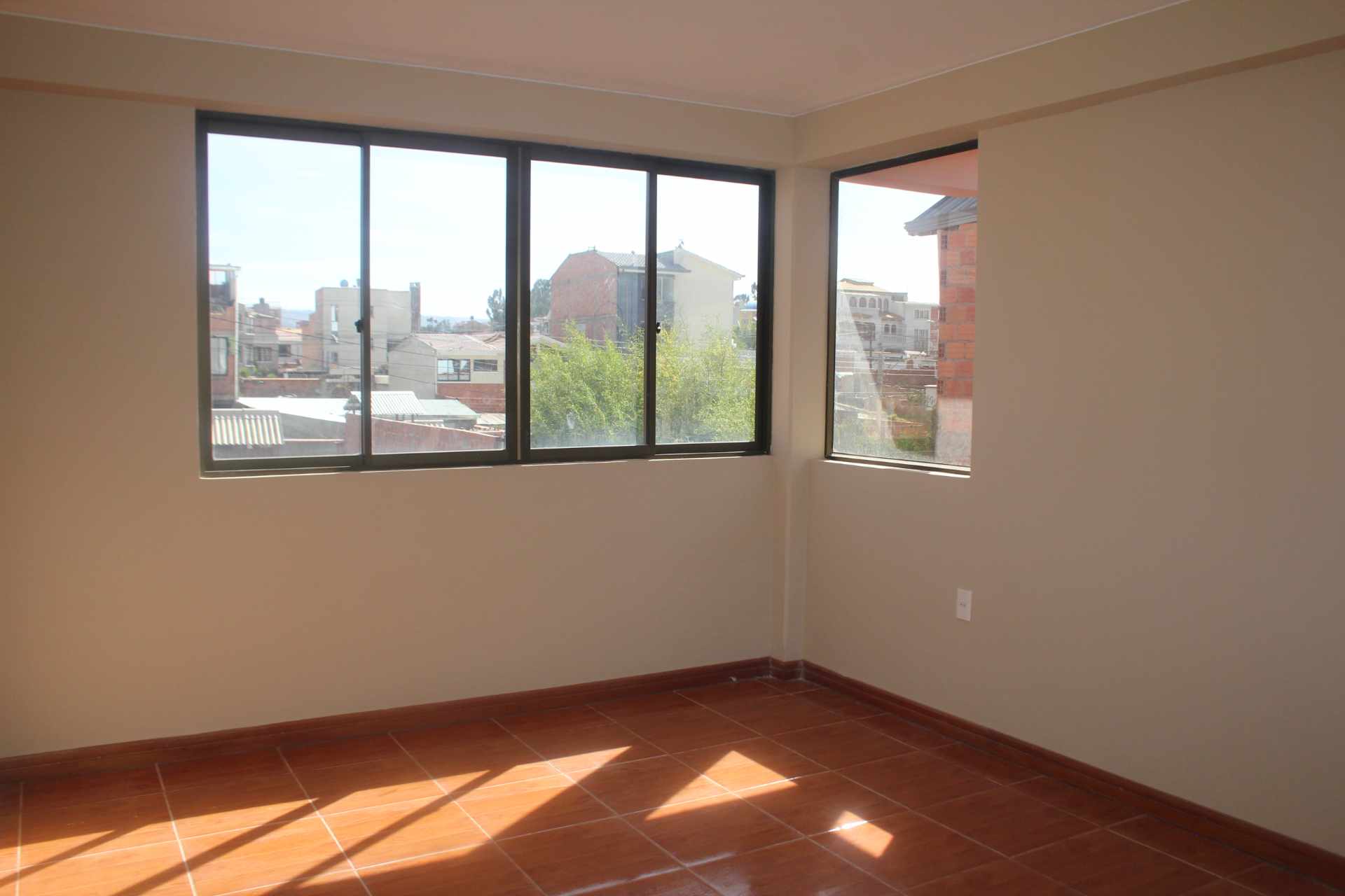 Casa en VentaChasquipampa c48  5 dormitorios 6 baños 3 parqueos Foto 6