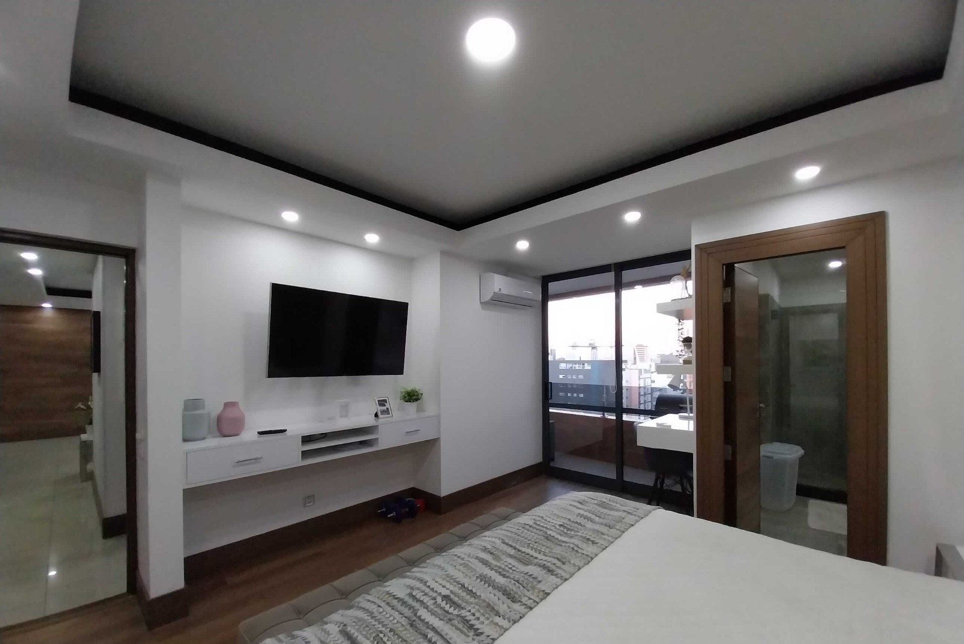 Departamento en Equipetrol en Santa Cruz de la Sierra 2 dormitorios 2 baños 1 parqueos Foto 14