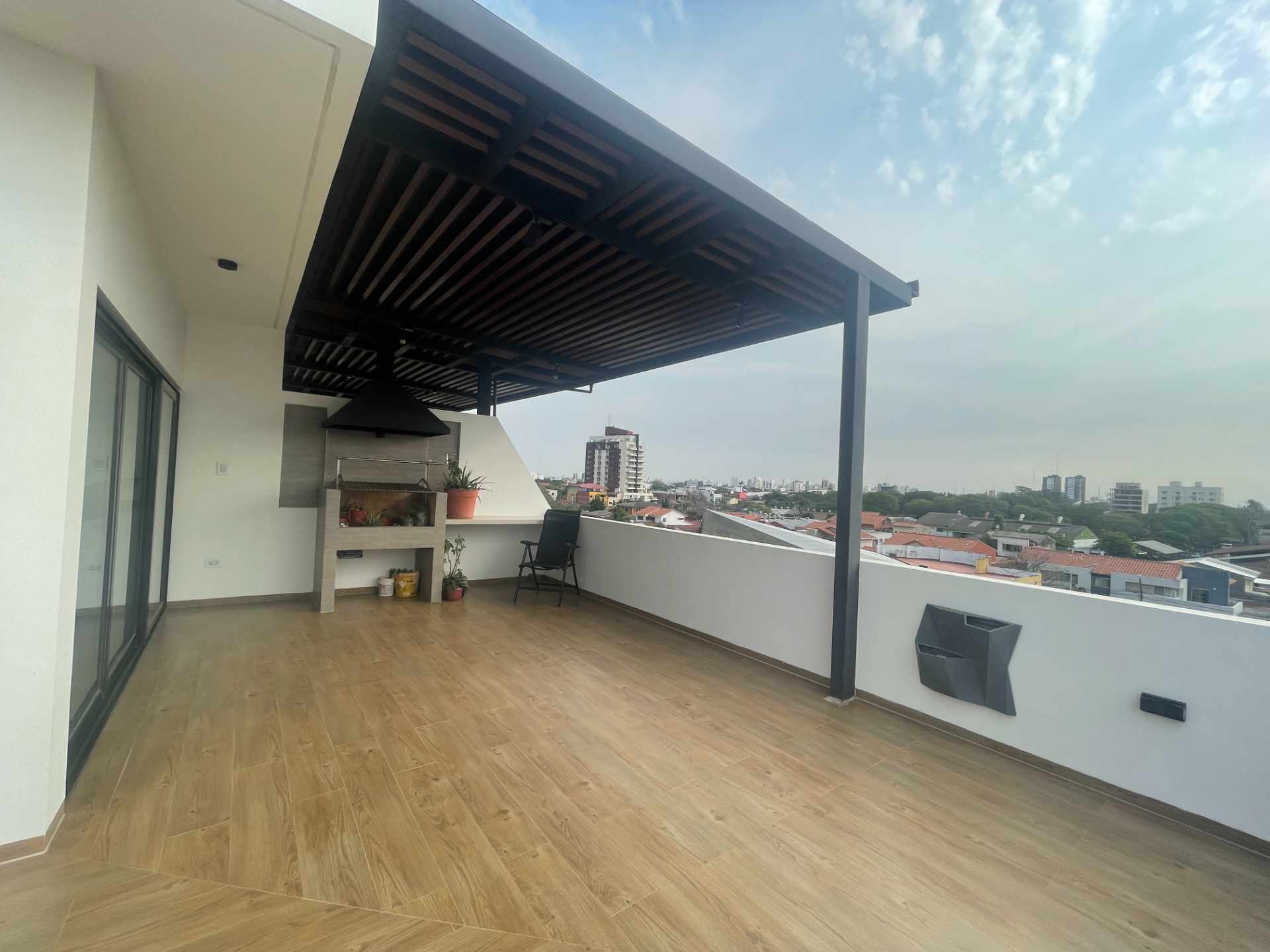 Departamento Departamento Duplex en Venta 2do anillo, Canal Cotoca Condominio Ziri Eins Calle Las Petas Esq. Campo grande entre Av. Paragua y Canal Cotoca entre 2do y 3er anillo Foto 38