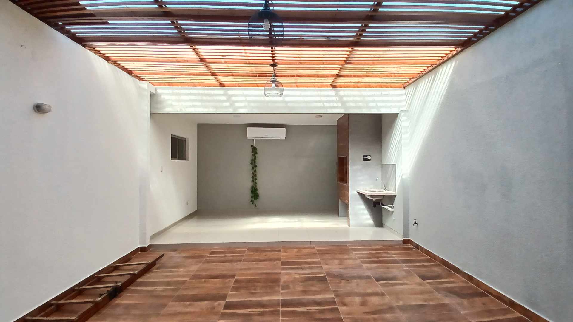 Casa en AlquilerAV. BANZER (6º y 7º Anillo)📍 Ubicación: Detrás del Hipermaxi Foto 19