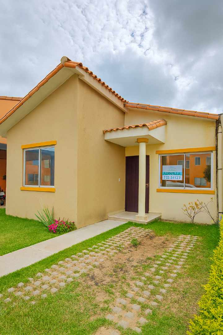 Casa en Carretera Norte en Santa Cruz de la Sierra 3 dormitorios 2 baños  Foto 2