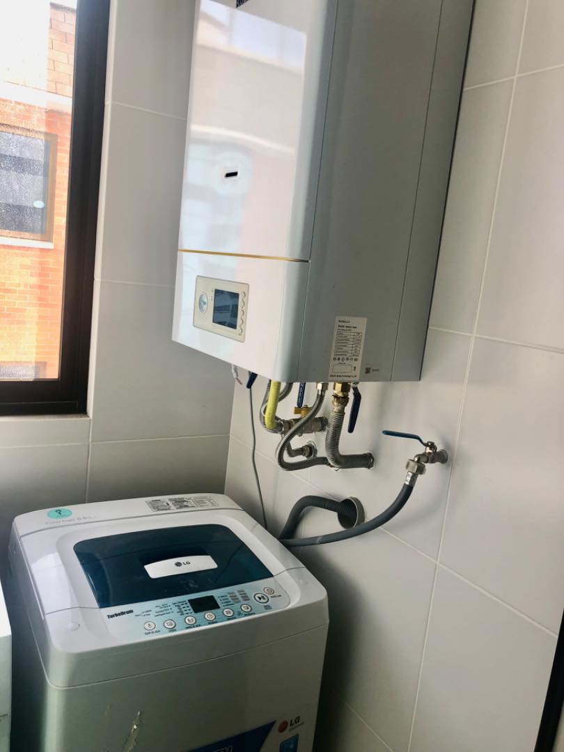 Departamento en Alquiler
CALACOTO AMOBLADO Y EQUIPADO 2 dormitorios 2 baños 1 parqueos Foto 9