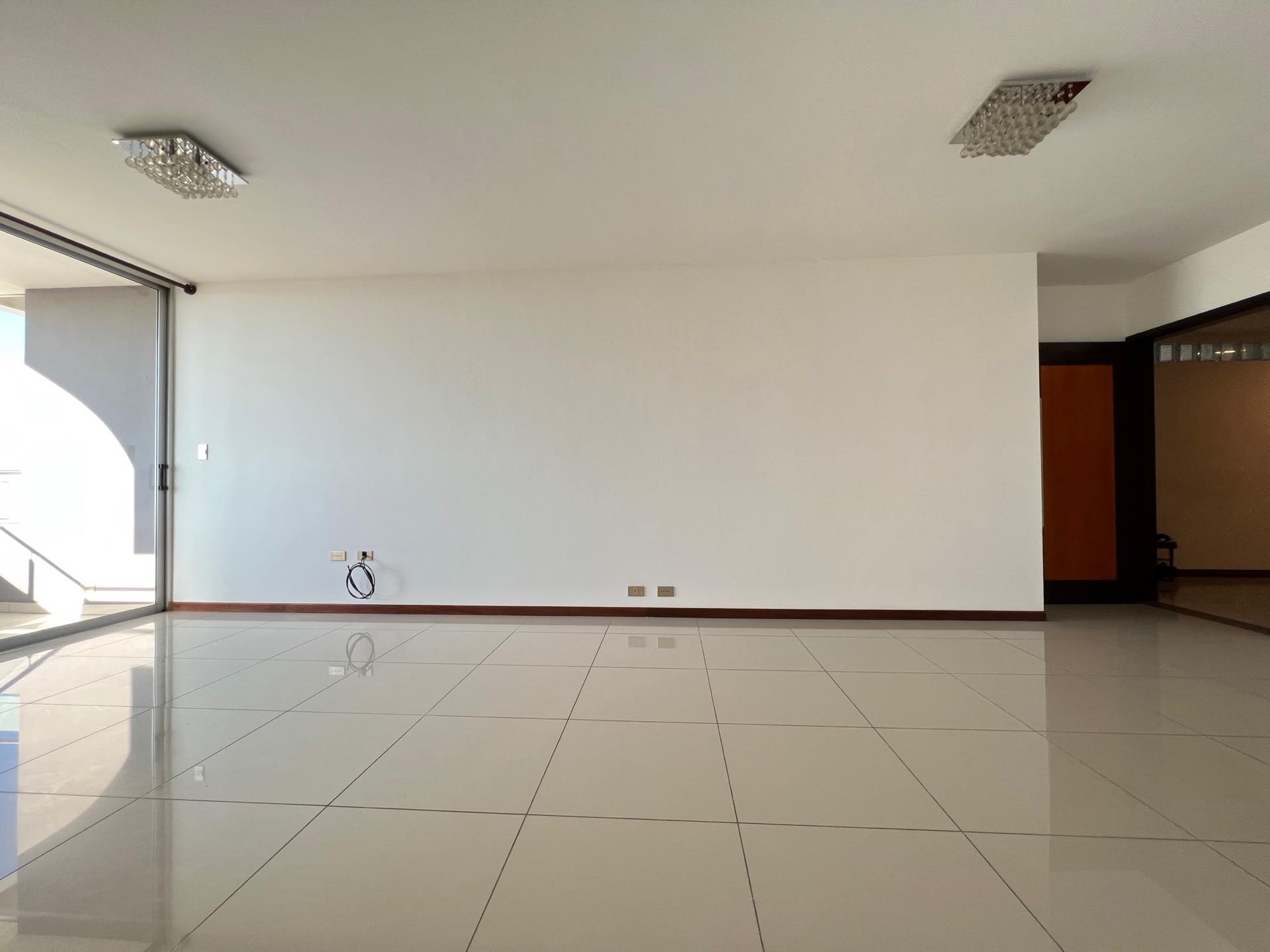 Departamento AV. LOS CUSIS. COND. MACORORO 10 Foto 19