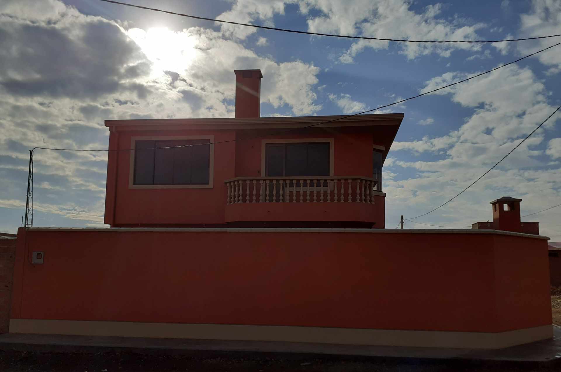 Casa en Achocalla en La Paz 4 dormitorios 4 baños 2 parqueos Foto 5