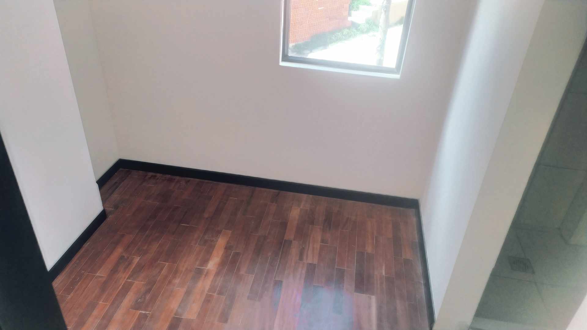 Departamento en Los Pinos en La Paz 3 dormitorios 5 baños 1 parqueos Foto 11