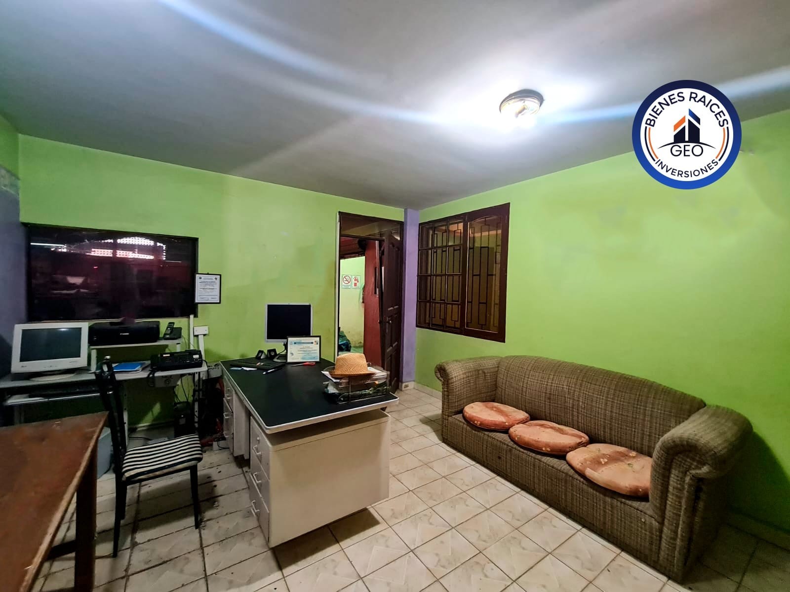 Galpón en VentaFinal Av. Beigin Sector Playa de Autos Foto 9