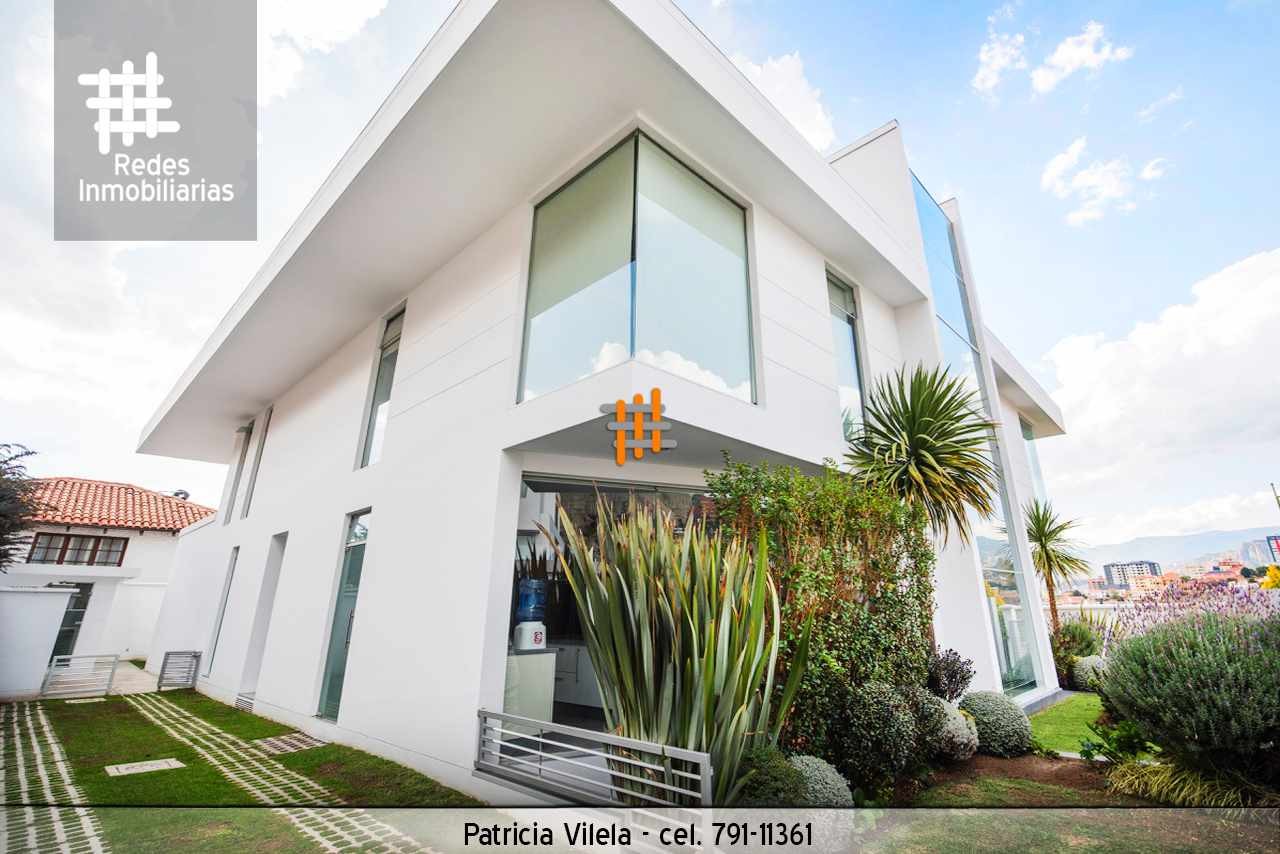 Casa en AlquilerEN ALQUILER HERMOSA CASA EN CALACOTO - CONDOMINIO PRIVADO Foto 2