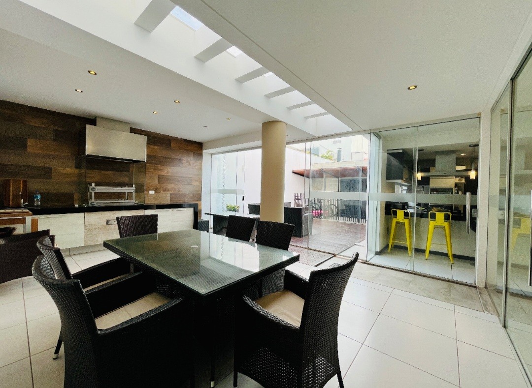 Casa en VentaCOND. VILLA FATIMA, AV. CANAL PEDRO VELEZ ENTRE 4TO Y 5TO ANILLO 4 dormitorios 3 baños 2 parqueos Foto 4