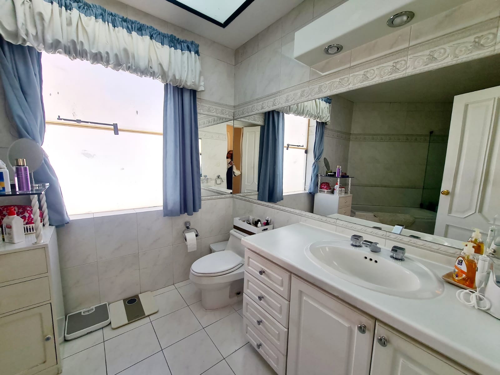 Casa Achumani calle 22 Foto 15