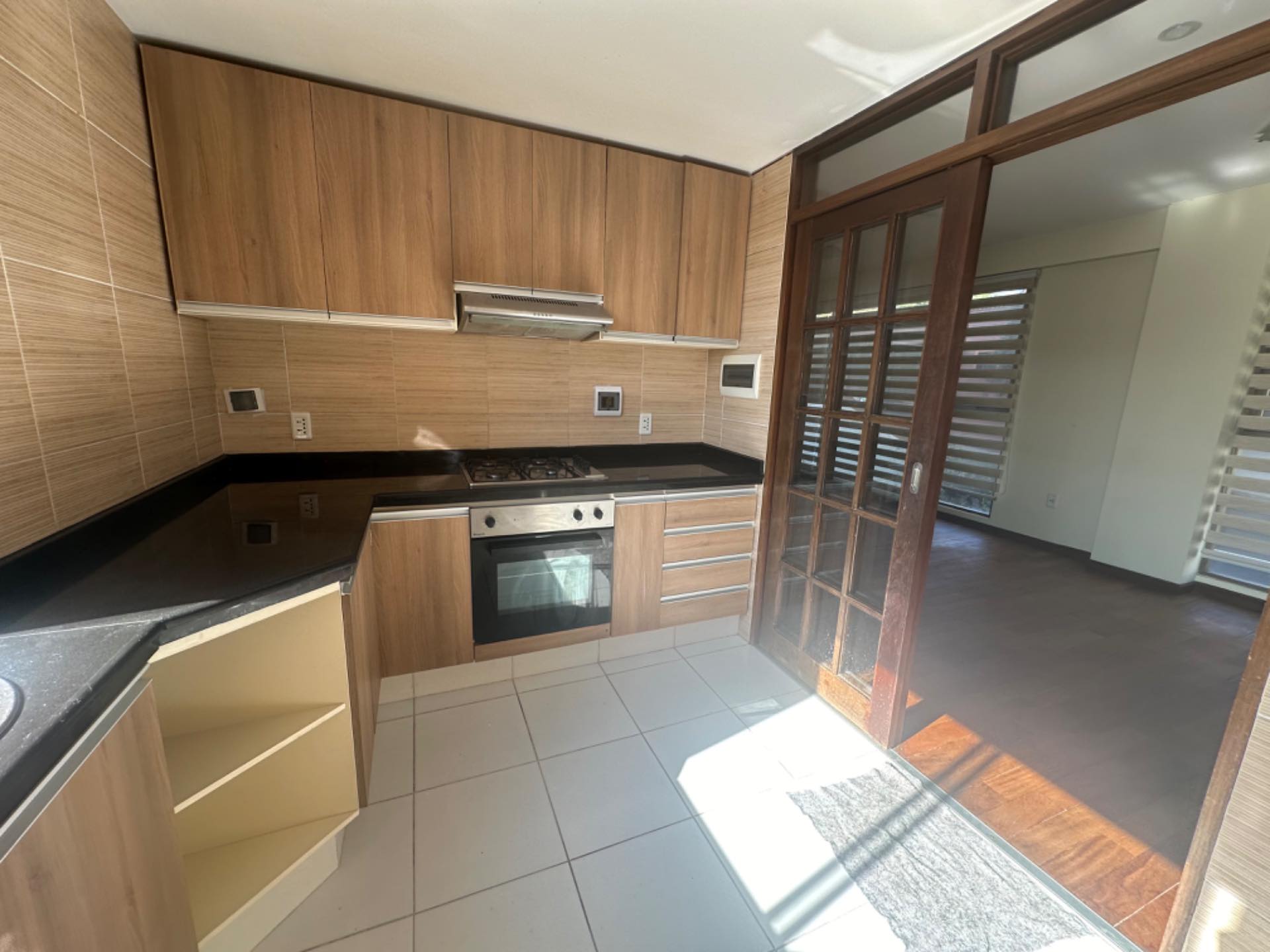 Departamento en AlquilerCalle 27 de los pinos  DEPARTAMENTO EN ALQUILER  2 dormitorios 2 baños 1 parqueos Foto 5