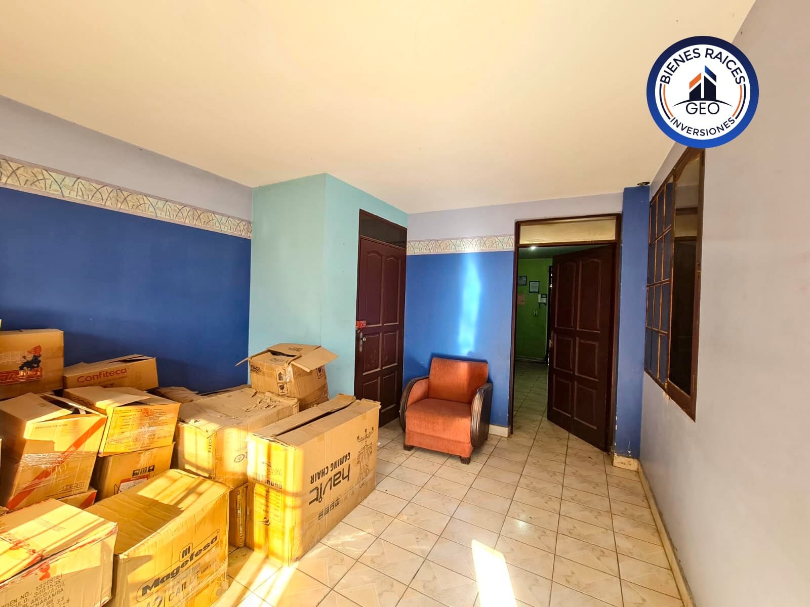 Galpón en VentaFinal Av. Beigin Sector Playa de Autos Foto 8