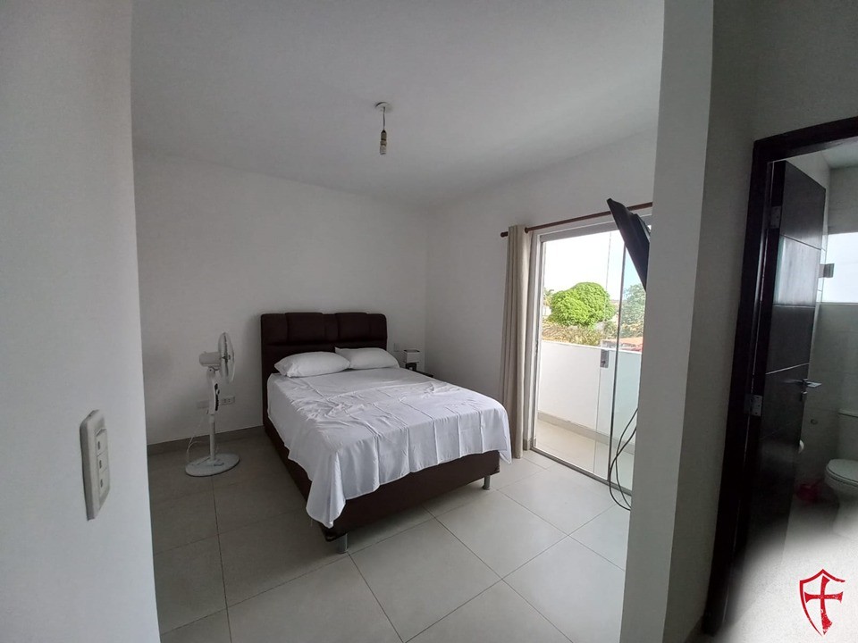 Departamento en AlquilerAv centenario  1 dormitorios 1 baños  Foto 4