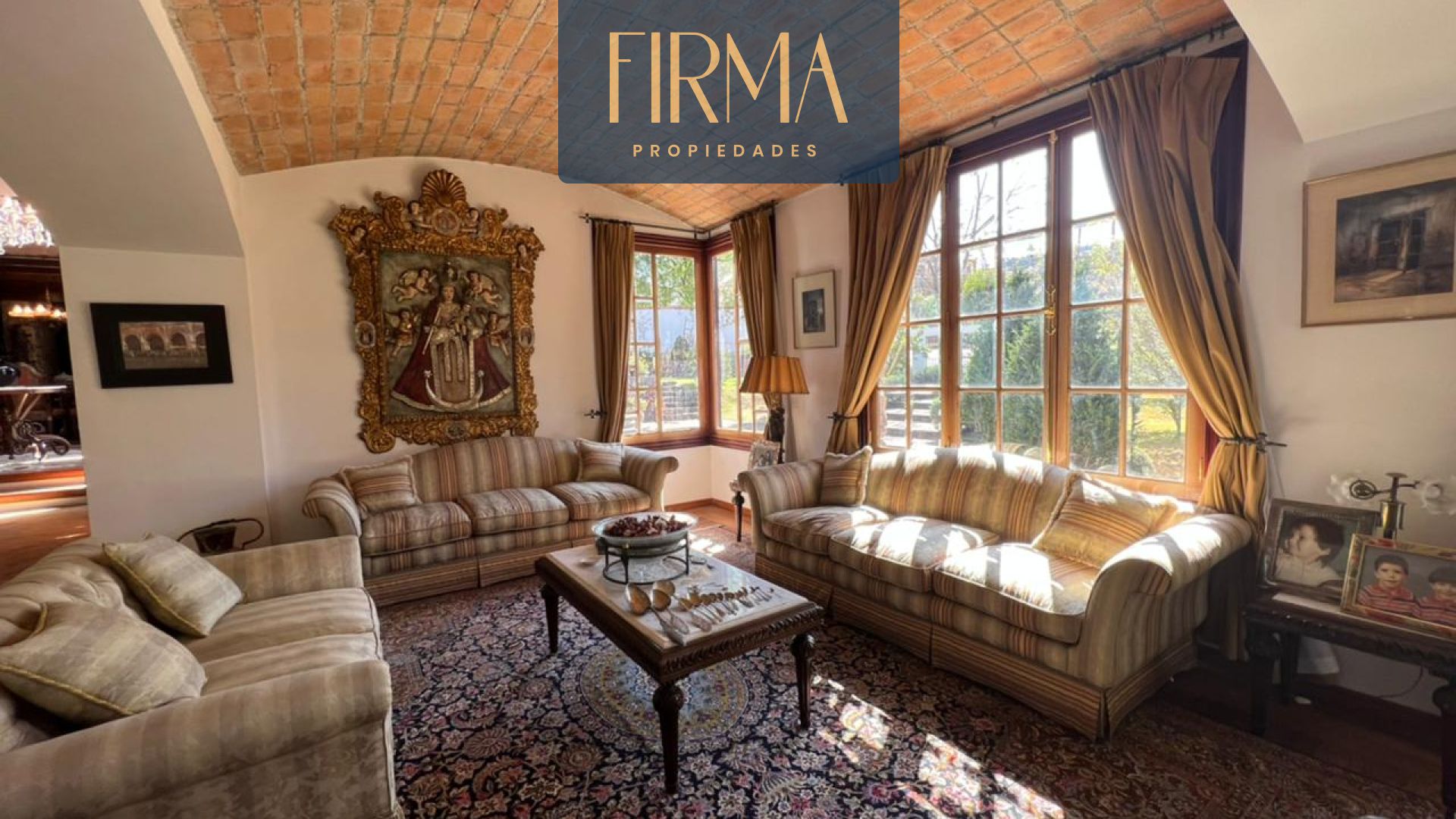 Casa en Achumani en La Paz 4 dormitorios 7 baños 5 parqueos Foto 29