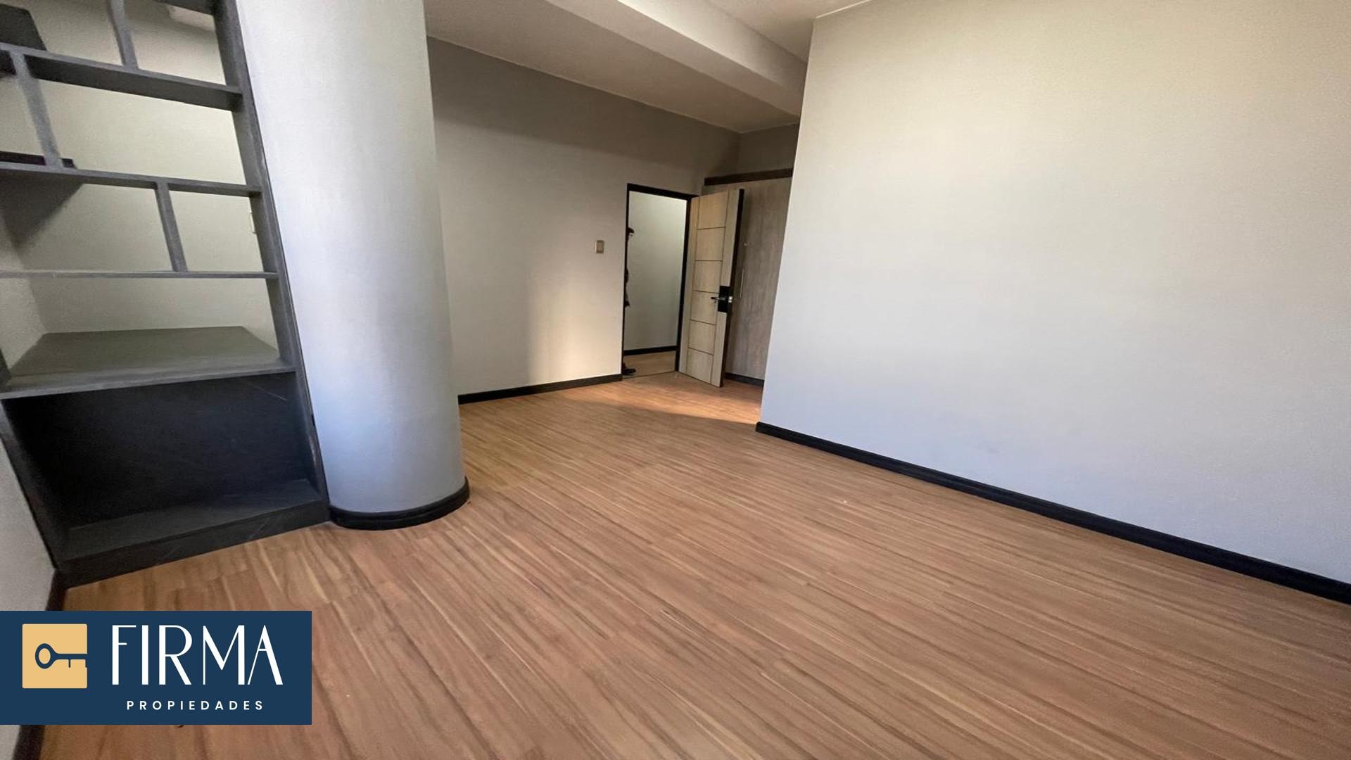 Departamento en VentaDEPARTAMENTO EN VENTA, ACHUMANI CALLE 31 3 dormitorios 3 baños  Foto 3