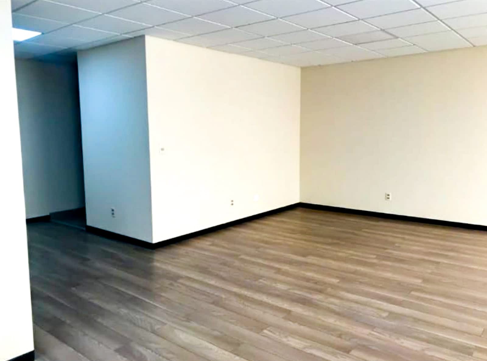 Oficina en AlquilerCALACOTO - ZONA SUR DE LA PAZ Foto 6