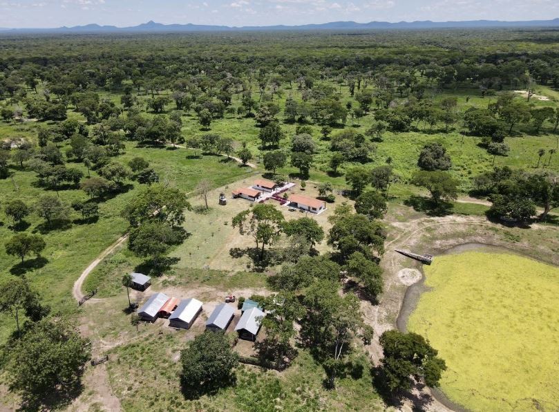 Quinta propiedad agrícola en VentaSan José de Chiquitos - Propiedad Ganadera de 1.726 Has    Foto 1