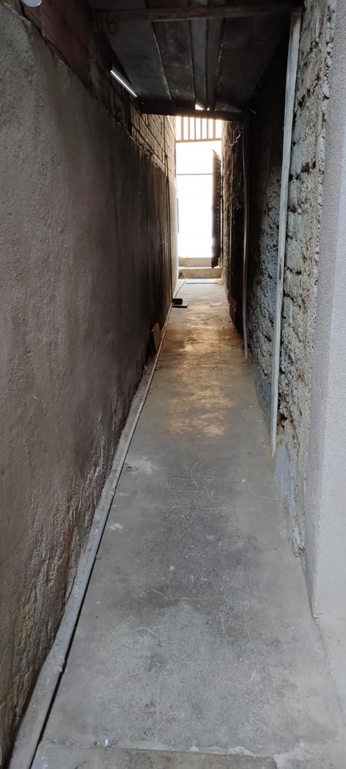 Casa en Tembladerani en La Paz 8 dormitorios 2 baños 1 parqueos Foto 30