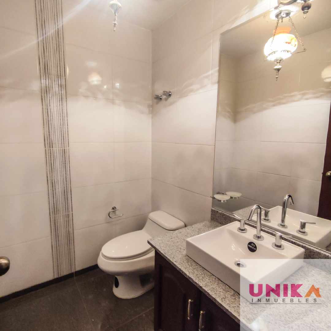 Departamento AMPLIO PENTHOUSE EN ALQUILER, CALACOTO  Foto 15