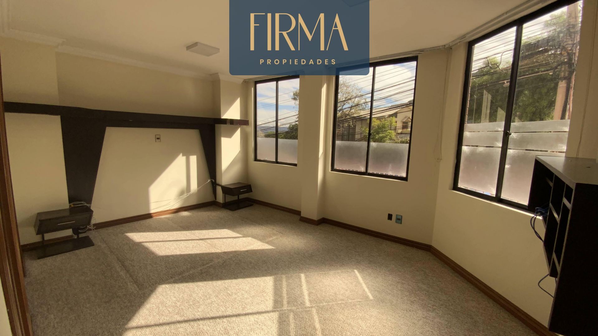 Departamento en AlquilerCalle 32. Av The Strongest Foto 3